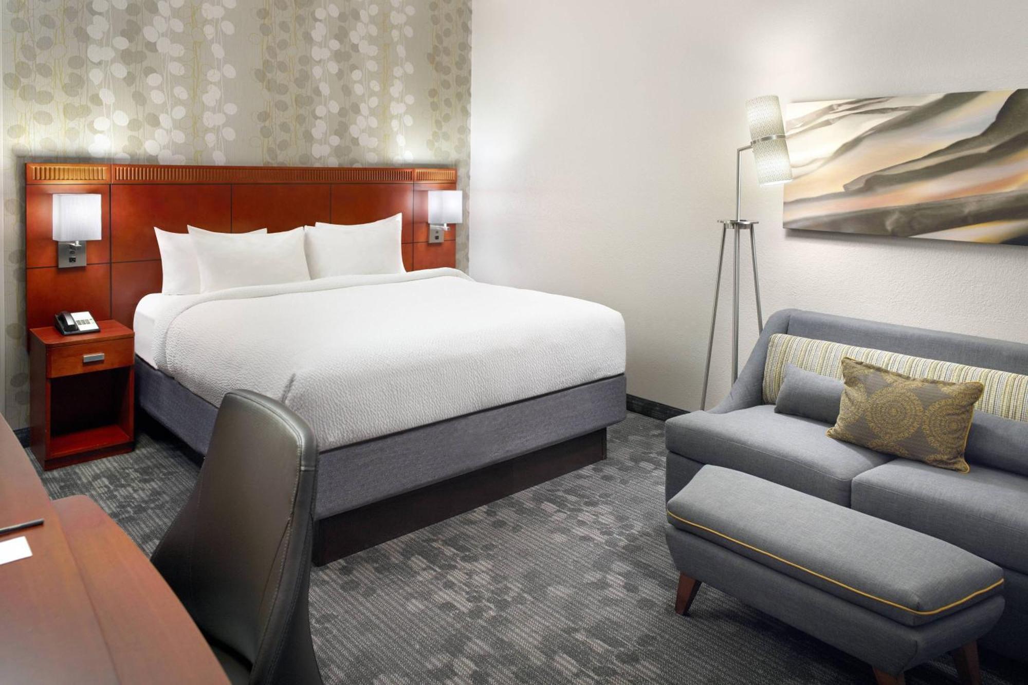 Courtyard Greenville Haywood Mall Экстерьер фото