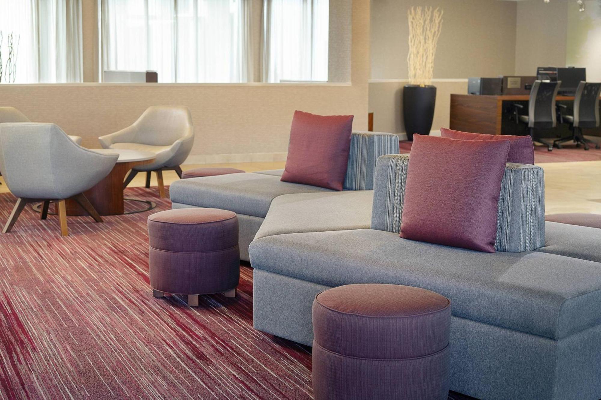 Courtyard Greenville Haywood Mall Экстерьер фото